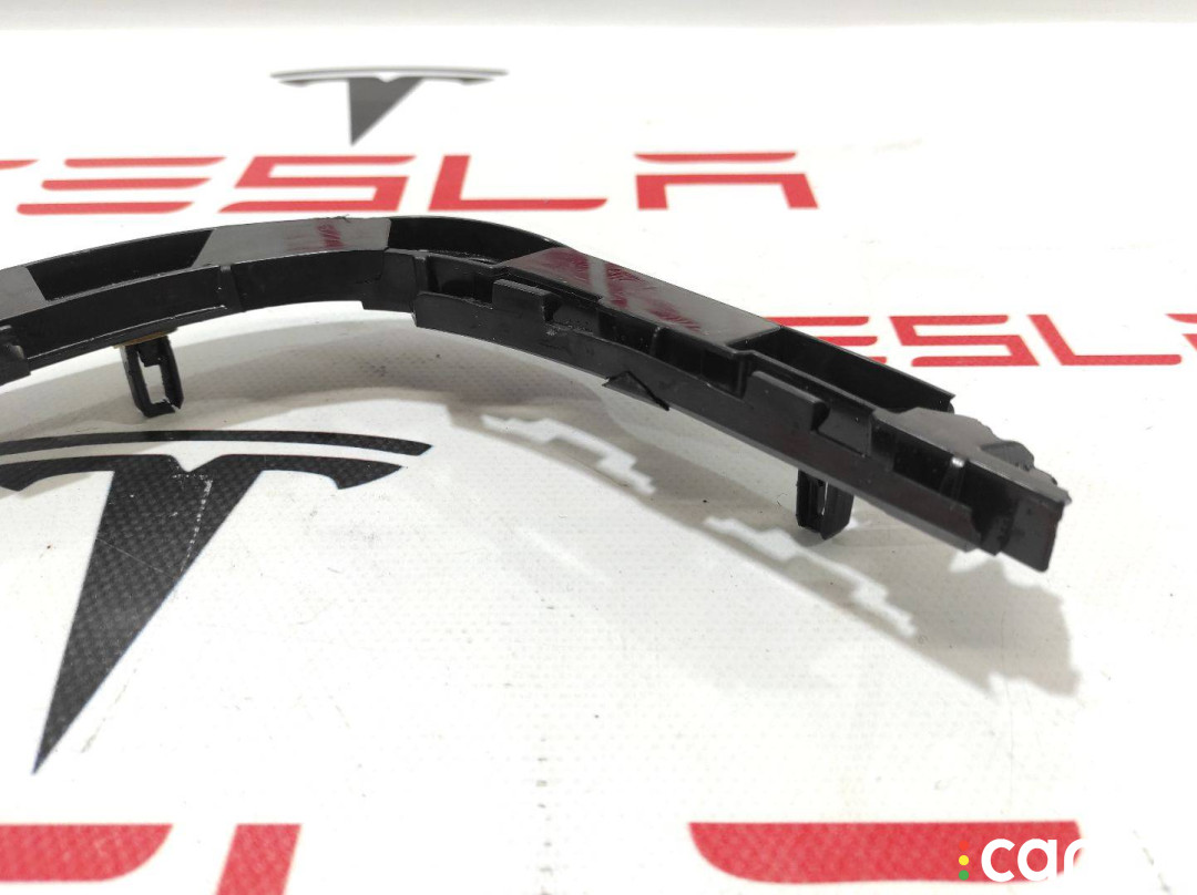 1083991-00-J крепление бампера заднего правый Tesla Model 3 2020г. - фото №3