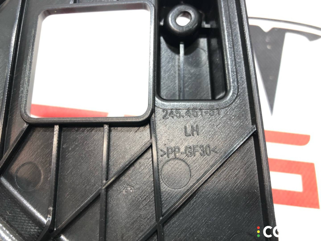 6002TM0541, 1453375-00-A, 245.461-51 крепление фары (кронштейн фары) левой Tesla Model 3 - фото №5