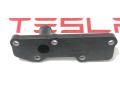 1037000-00-F, 1134783-00-J, 1038470-00-C Штуцер Tesla Model S 2018г. - фото №2