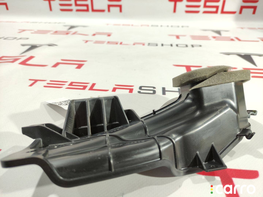 1099999-00-H Воздухозаборник Tesla Model 3 2019г. - фото №1