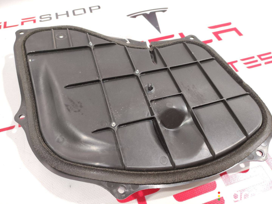 1002458-00-F, 100310100E модуль управления двери Tesla Model S 2015г. - фото №3