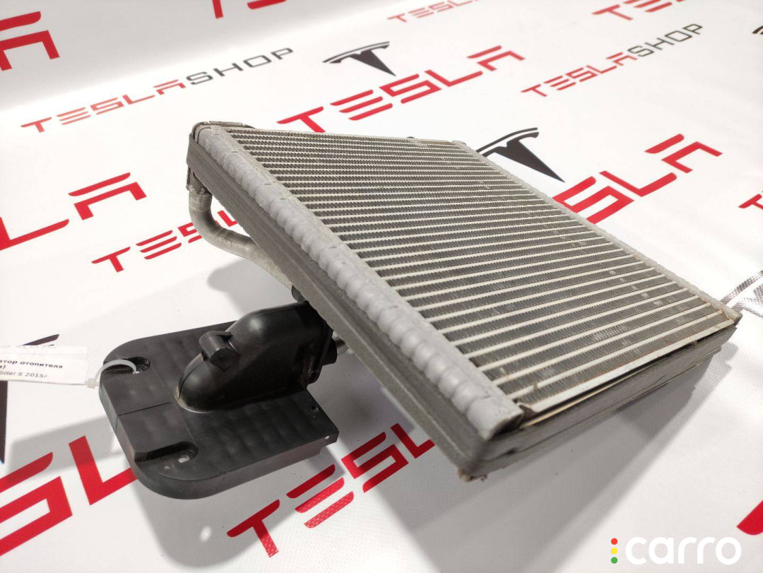 6007601, 6007378-00-G радиатор отопителя (печки) Tesla Model S 2015г. - фото №3