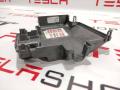 1013274-00-C Крышка блока предохранителей переднего Tesla Model S 2015г. - фото №4