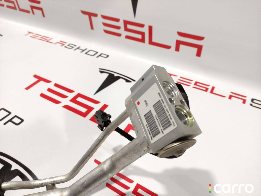 1004293-00-G, 6008481-00-A Трубка кондиционера Tesla Model S 2015г. - фото №3
