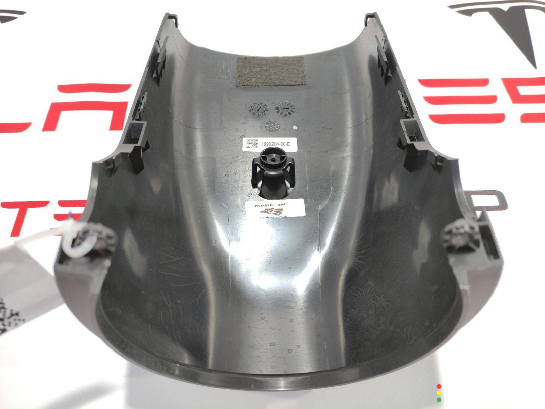 1099284-00-E кожух рулевой колонки Tesla Model 3 2020г. - фото №4