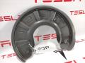 1045951-01-B Кожух тормозного диска Tesla Model S 2015г. - фото №3