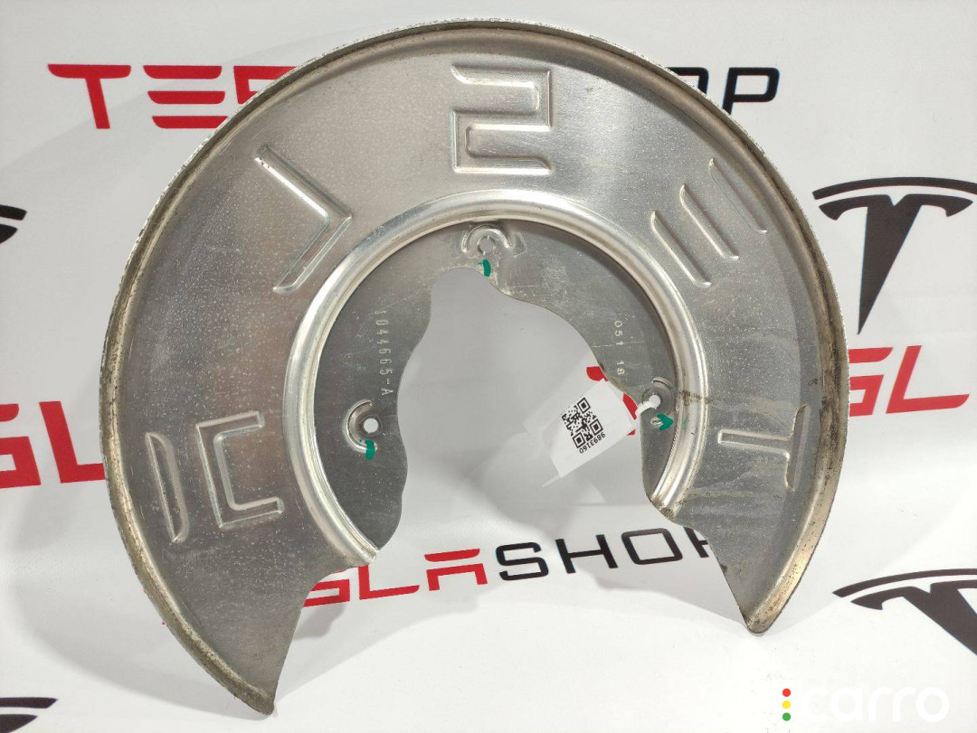 1044665-00-C Кожух тормозного диска Tesla Model 3 2019г. - фото №1