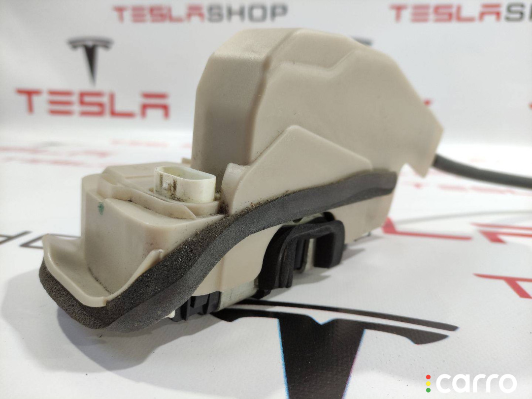 1500674-00-A, 1068970-99-E замок двери задней левой Tesla Model 3 2019г. - фото №2