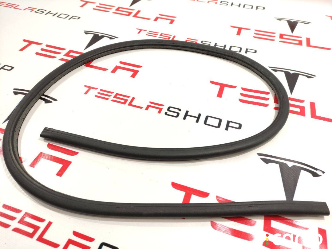 1090508-00-D Уплотнитель задней двери Tesla Model 3 2019г. - фото №3