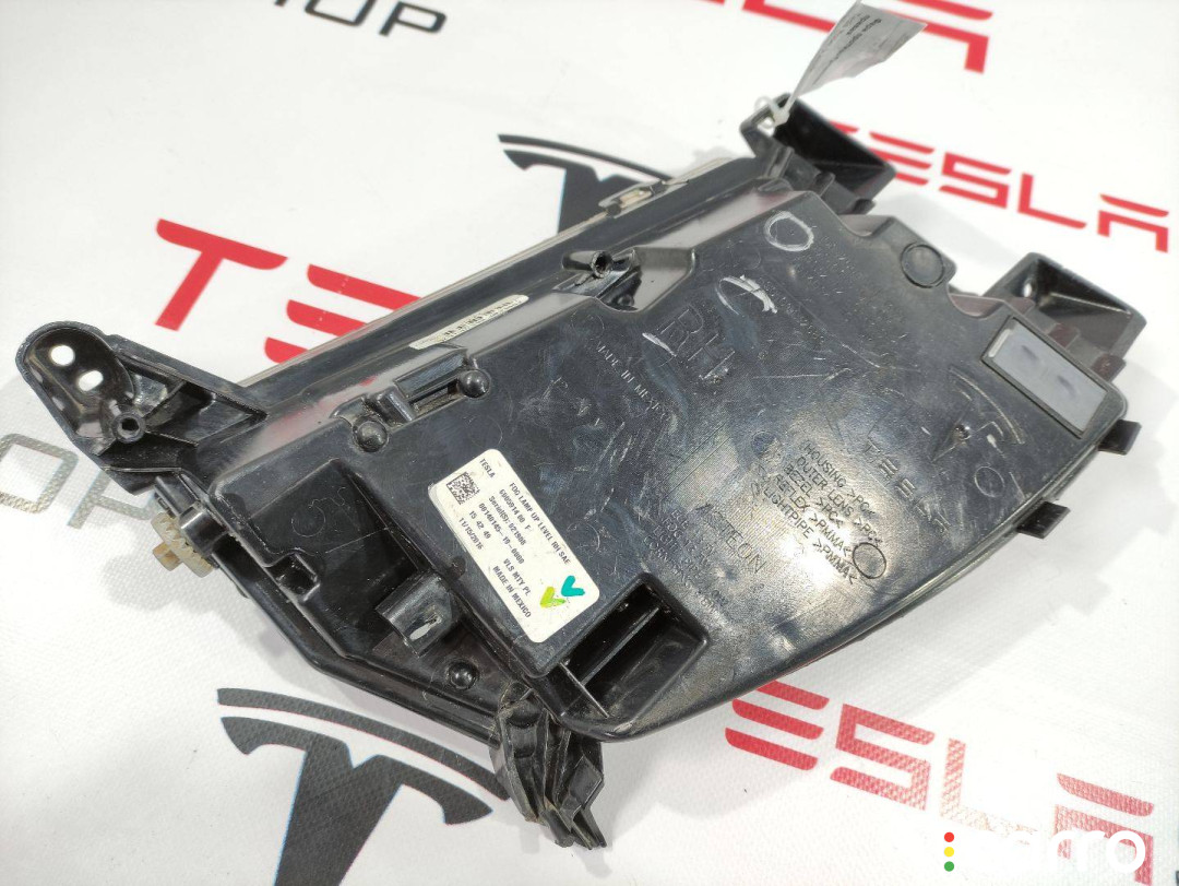 6005914-00-F фара противотуманная правая Tesla Model S 2018г. - фото №5