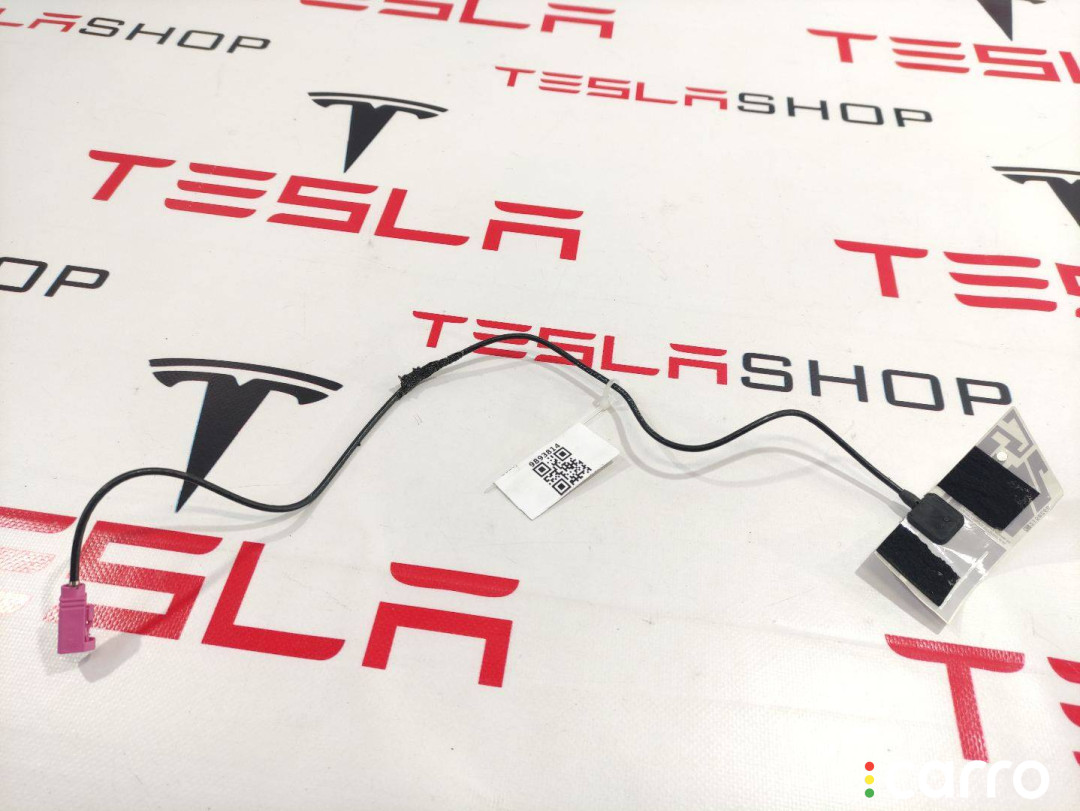 1041318-00-G антенна Tesla Model S - фото №1