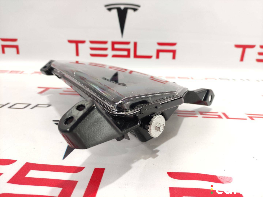 1024017-00-C фара противотуманная левая Tesla Model S 2020г. - фото №6