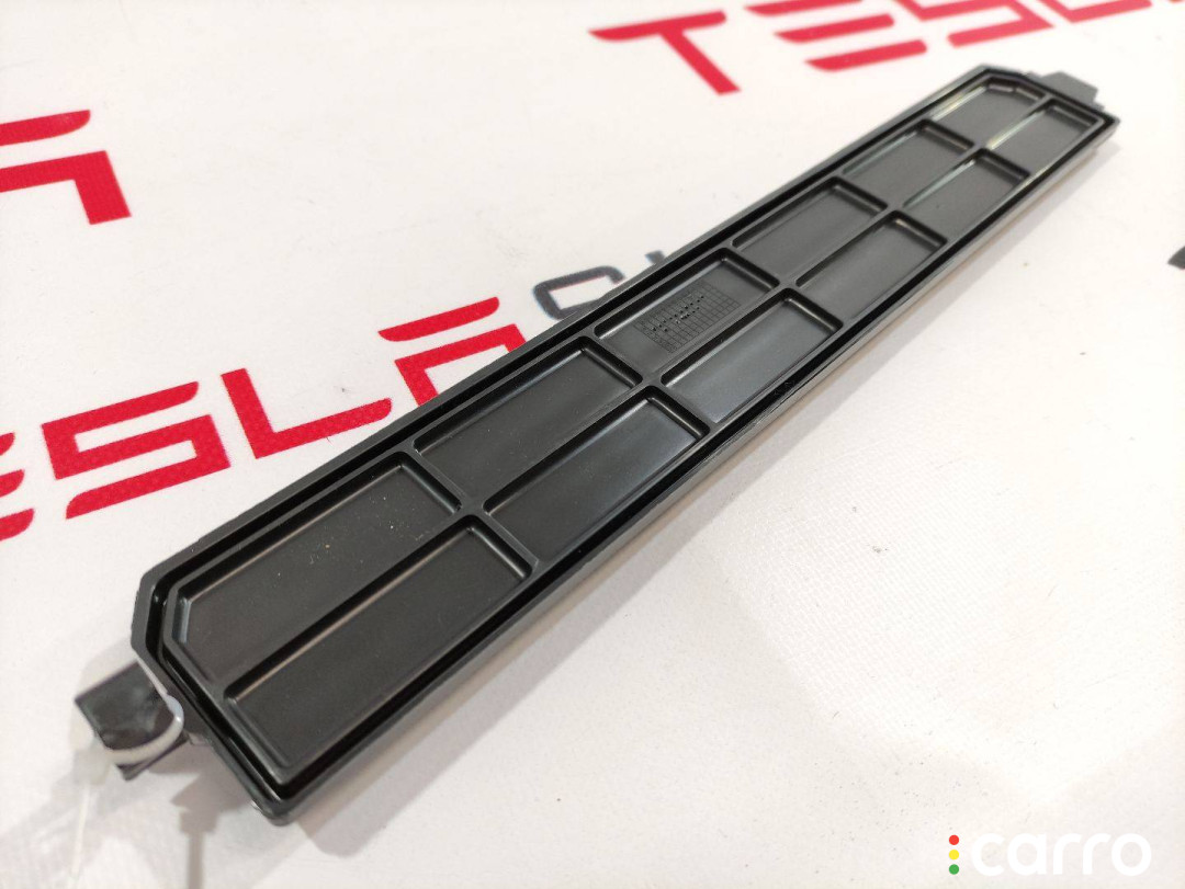 1116133-00-B, DF901FXE корпус салонного фильтра Tesla Model X 2018г. - фото №3