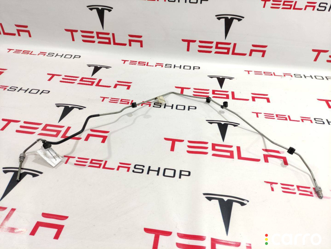 1044714-00-C трубка тормозная Tesla Model 3 2019г. - фото №1