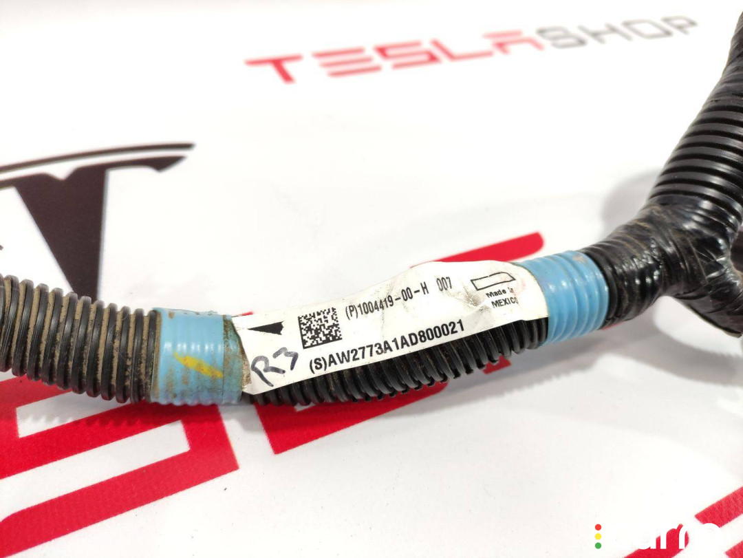 1004419-00-H Электропроводка двери Tesla Model S 2015г. - фото №3