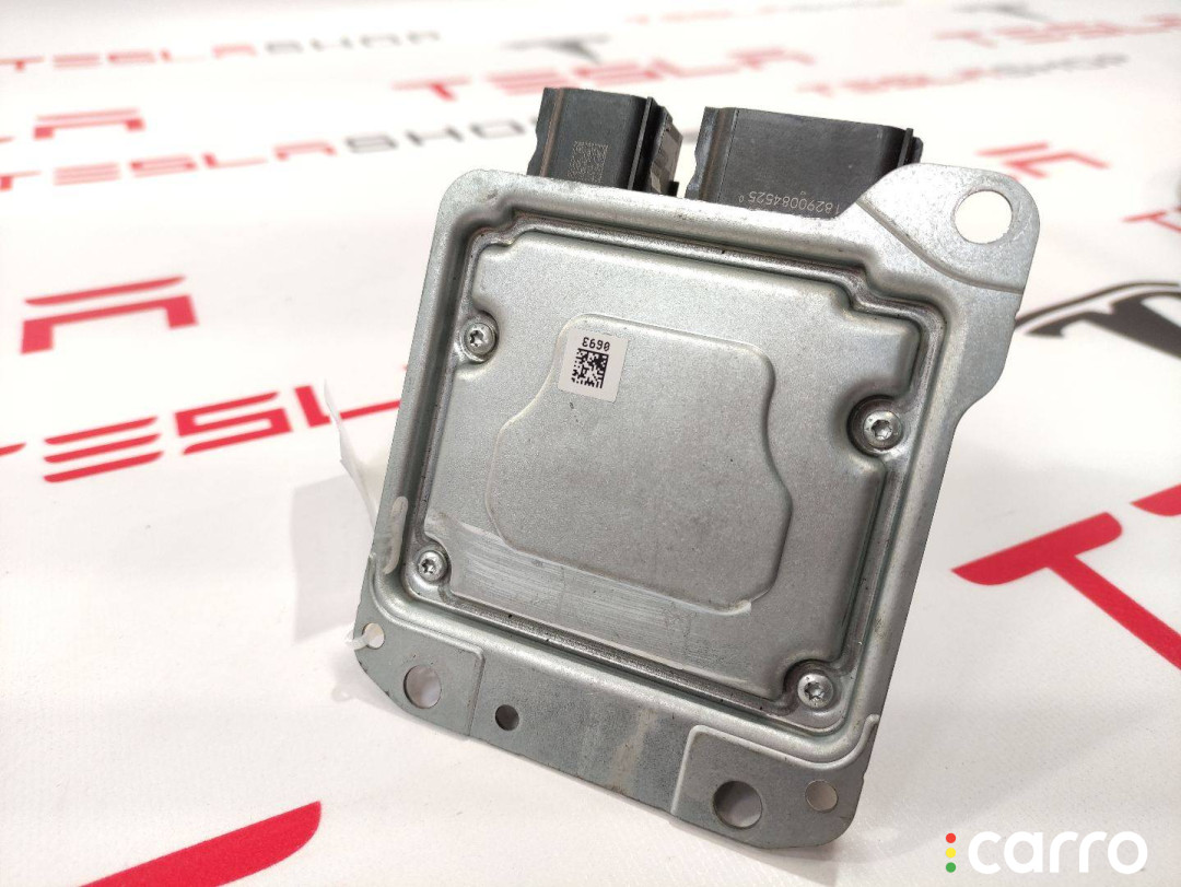 1036767-00-A Блок AirBag Tesla Model X 2019г. - фото №3