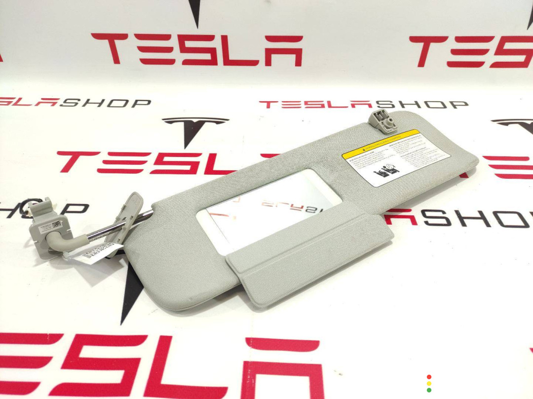 1088738-01-I Козырек солнцезащитный левый Tesla Model 3 2018г. - фото №3
