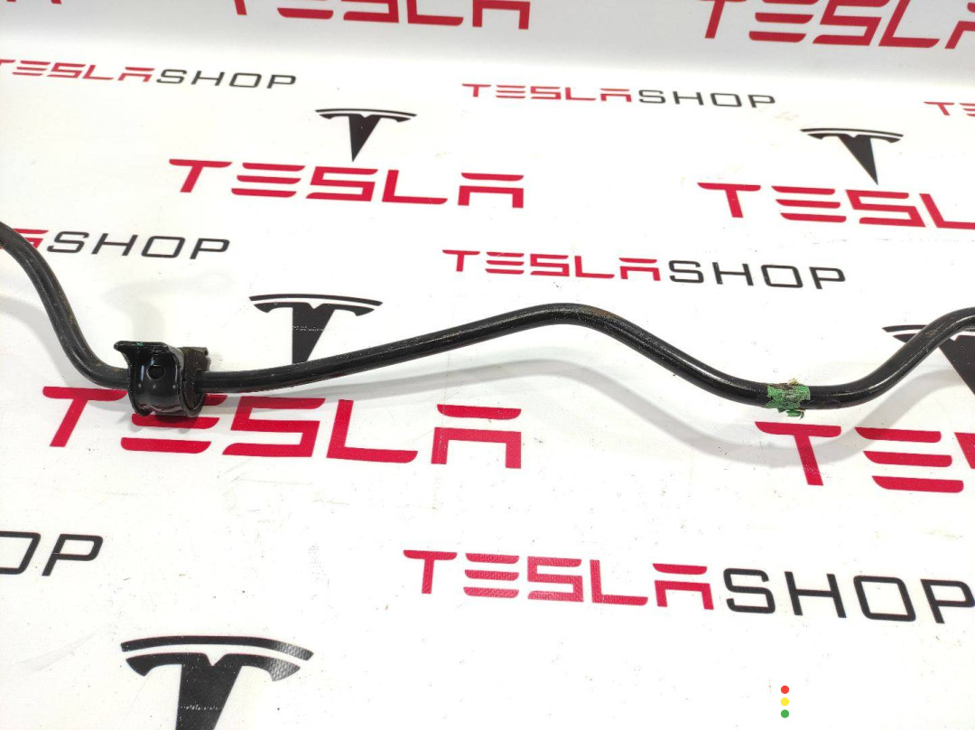 1043961-00-B Стабилизатор подвески (поперечной устойчивости) задний Tesla Model S 2016г. - фото №3