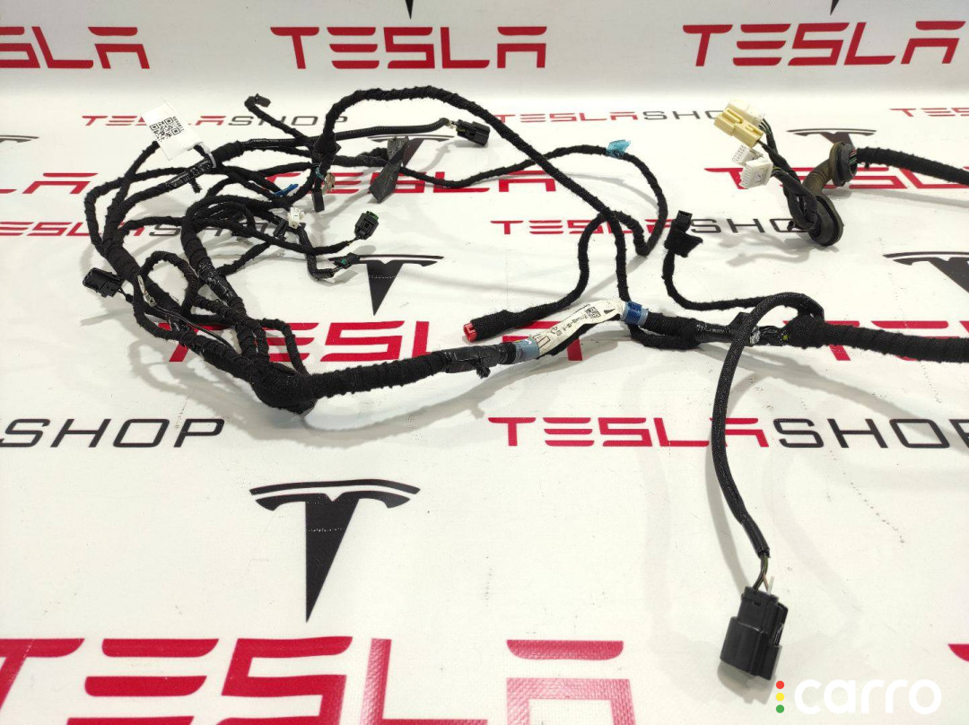 1004428-00-H Проводка крышки багажника Tesla Model S 2016г. - фото №2