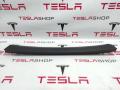 1037906-50-E, 1037906-00-E Накладка крышки багажника Tesla Model X 2017г. - фото №2