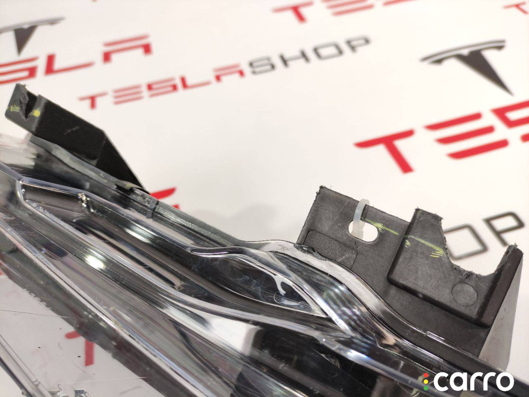 1077396-00-C фара противотуманная правая Tesla Model 3 2018г. - фото №5