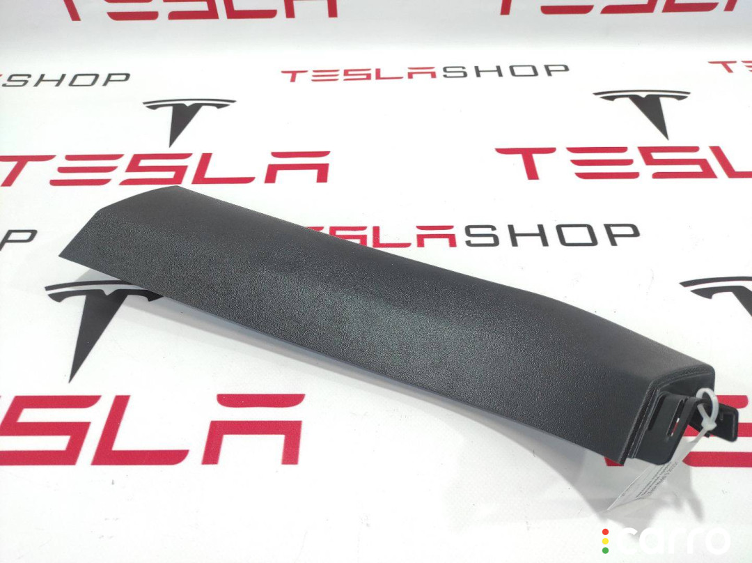 1009254-00-G, 1009235-00-I Накладка крышки багажника Tesla Model S 2015г. - фото №4