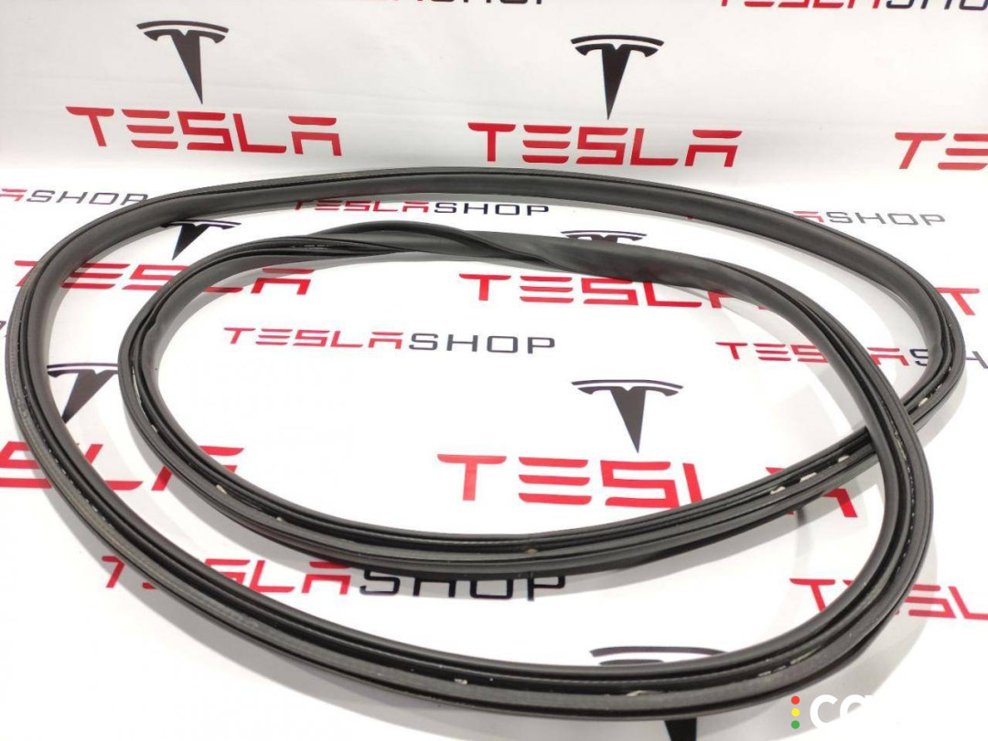 6009582-00-F уплотнитель багажника Tesla Model S 2015г. - фото №3