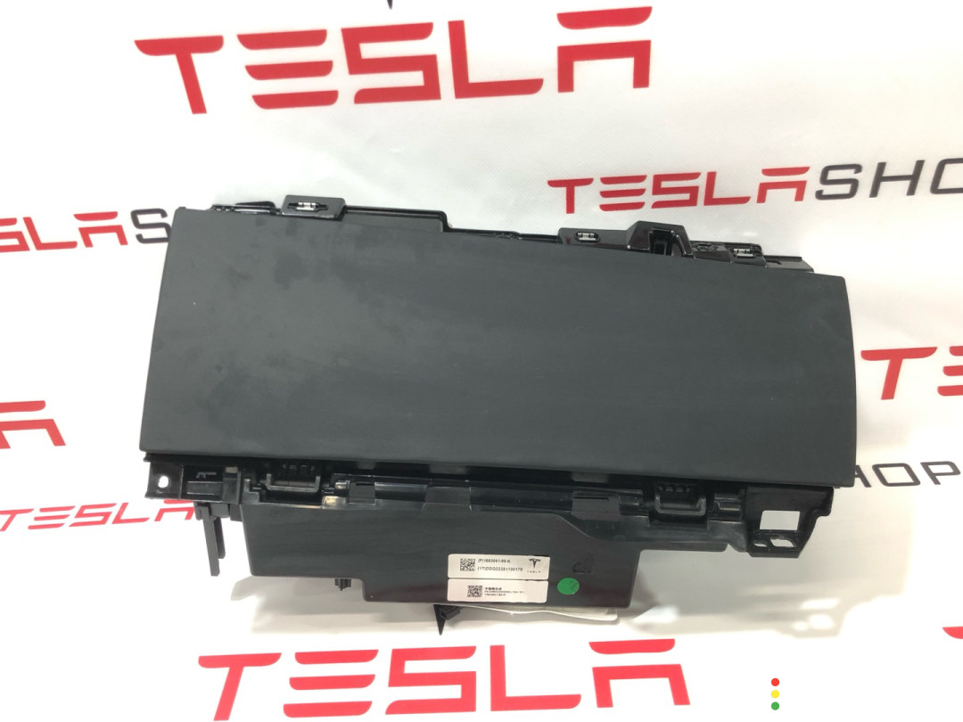 1563041-99-G, 1601945-L1-B Бардачок Tesla Model X рест 2022г. - фото №1