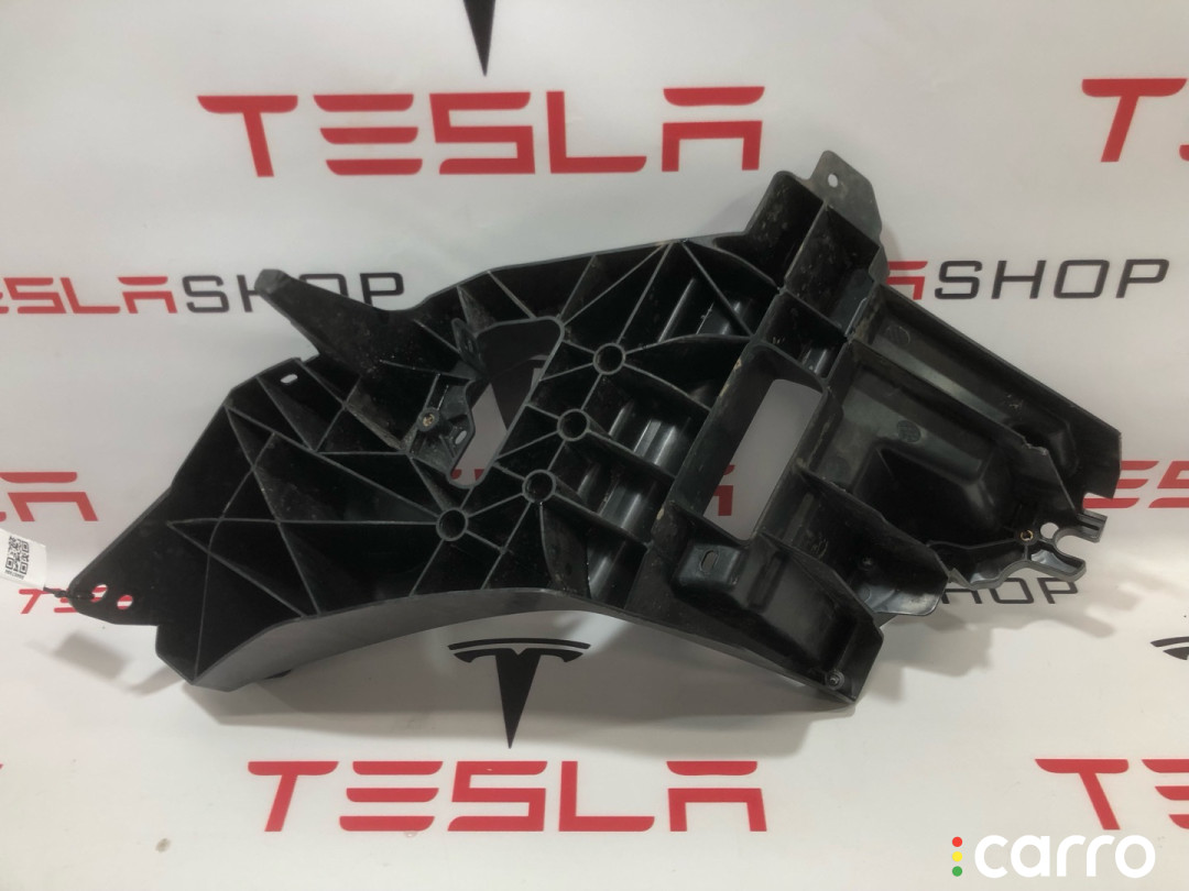 1617912-00-B крепление фары (кронштейн фары) левой Tesla Model X рест 2022г. - фото №4