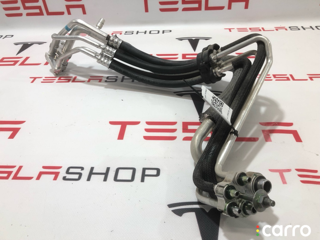 1600869-00-C Трубка кондиционера Tesla Model X рест 2022г. - фото №1