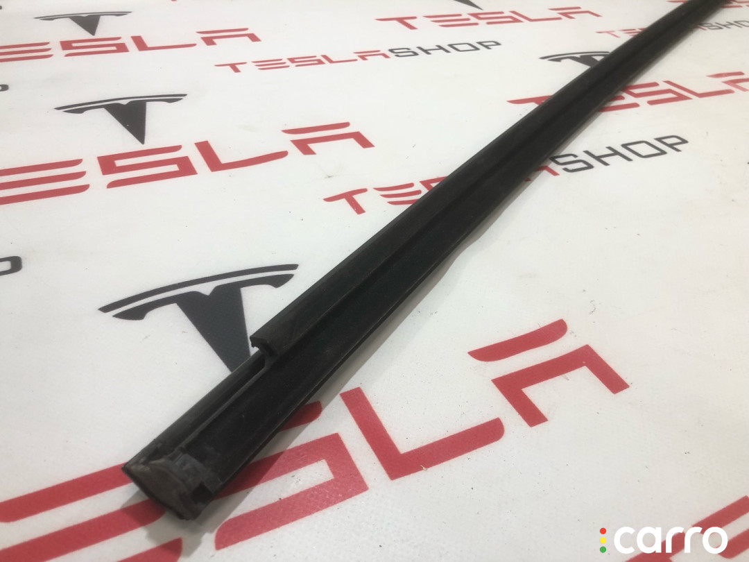 1032167-88-D, 1032175-00-C, 1098686-01-D молдинг двери задней правой Tesla Model X рест 2022г. - фото №3
