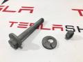 1006484-00-A, 1608728-00-C, 1610823-00-B Болт развальный передний Tesla Model X рест 2022г. - фото №2