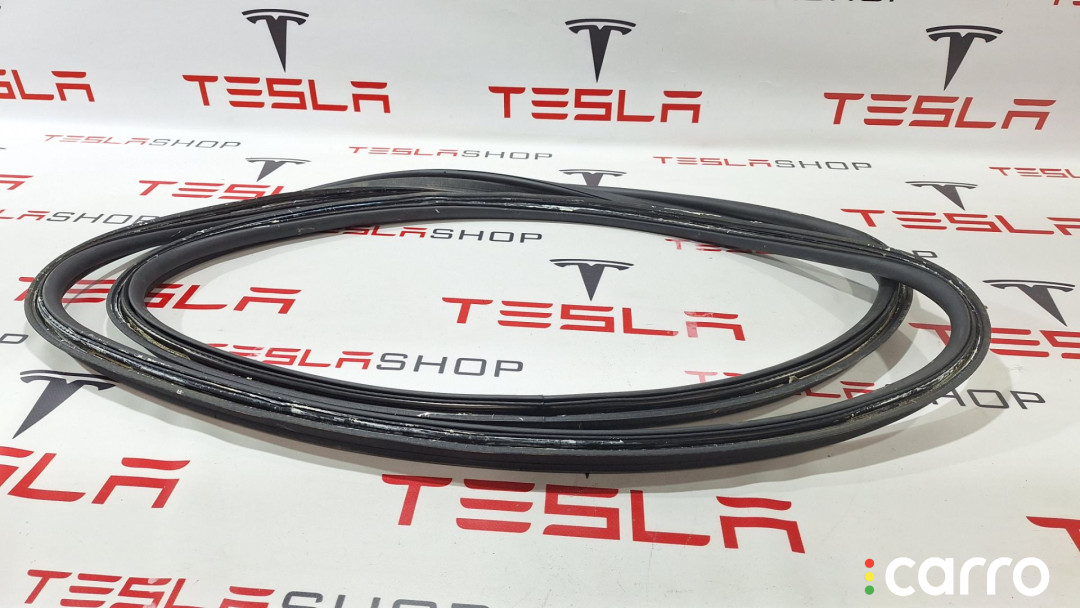 1459233-00-D, 1033038-00-B уплотнитель багажника Tesla Model X рест 2022г. - фото №3