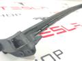 1072080-00-B, 1072080-80-D, 107208090D уплотнитель задний правый Tesla Model X рест 2022г. - фото №2