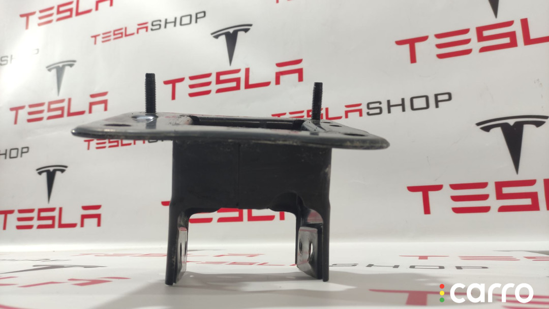 1553860-00-A кронштейн усилителя переднего бампера Tesla Model S 2-й рест - фото №2