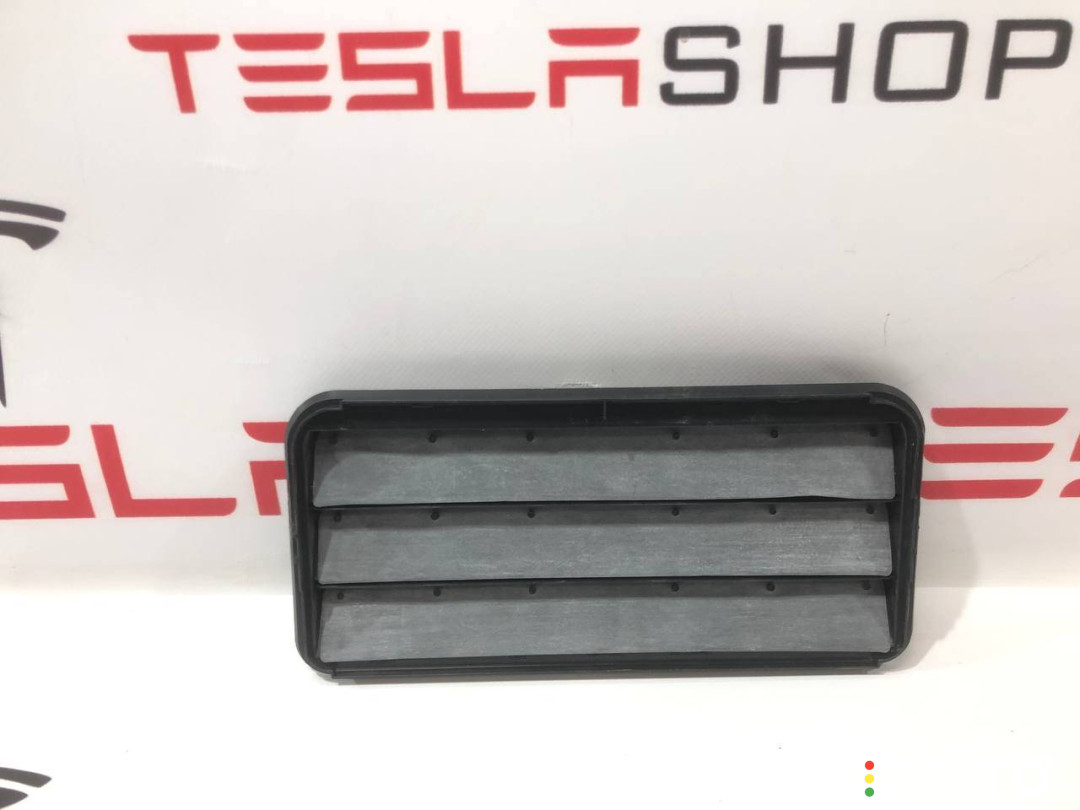 1098751-00-C вентиляционный люк Tesla Model Y 2022г. - фото №2