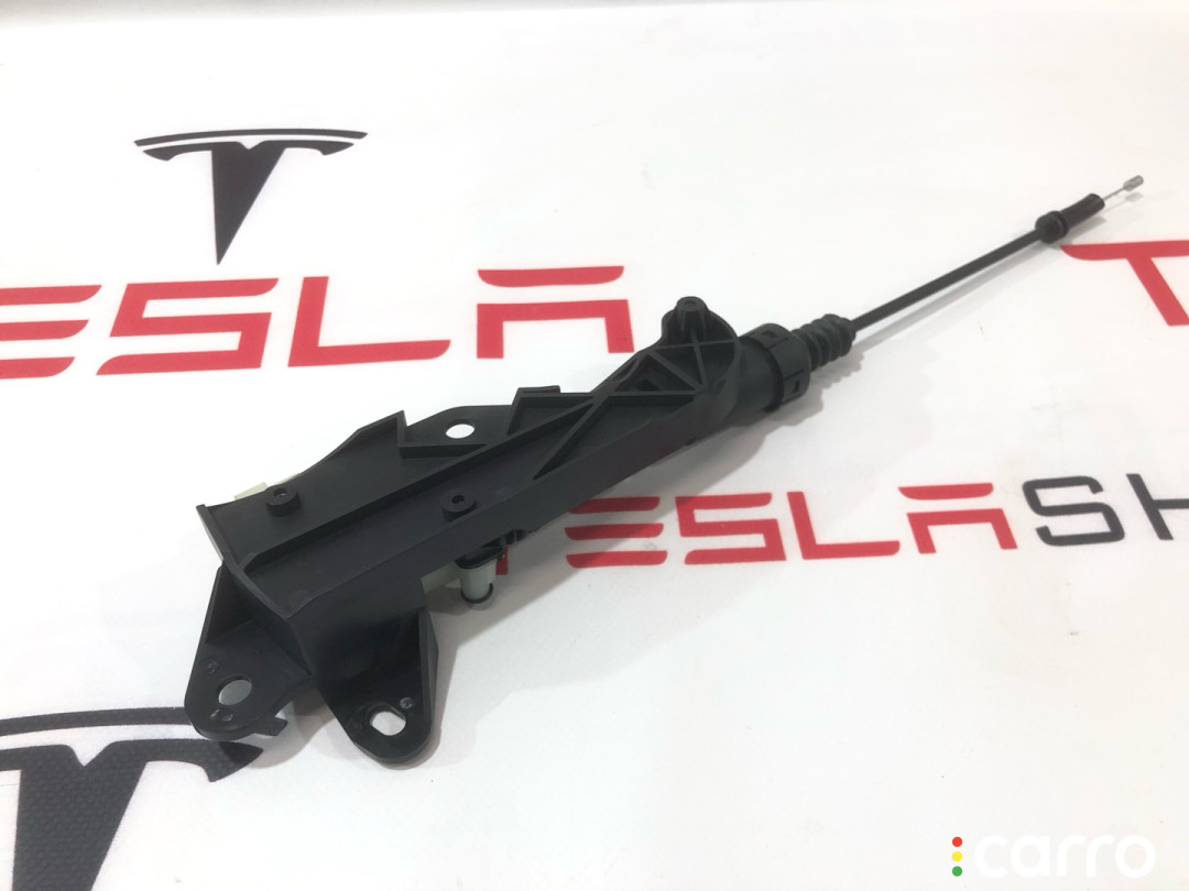 1098790-00-D Электропривод замка капота Tesla Model 3 2019г. - фото №3