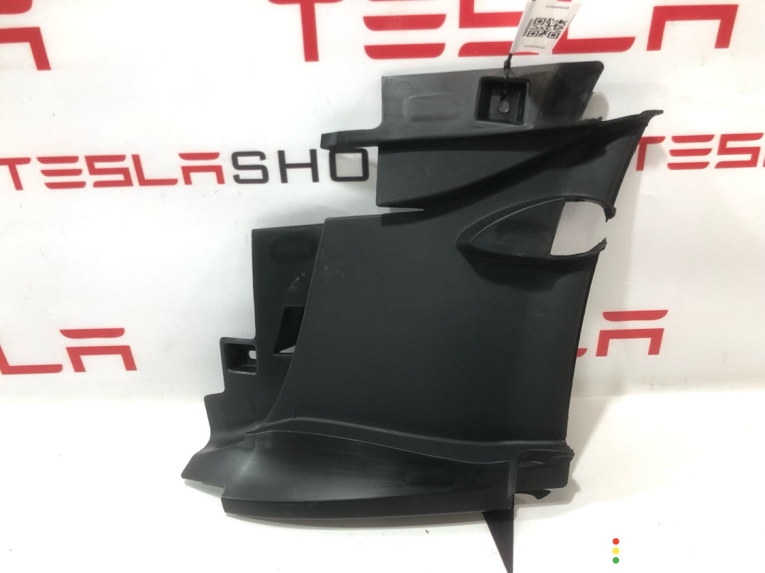 1588184-SO-A, 1588186-00-C Воздухозаборник Tesla Model X рест 2023г. - фото №1