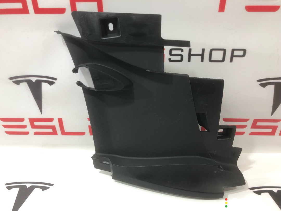 1588184-SO-A, 1588187-00-B Воздухозаборник Tesla Model X рест 2023г. - фото №1