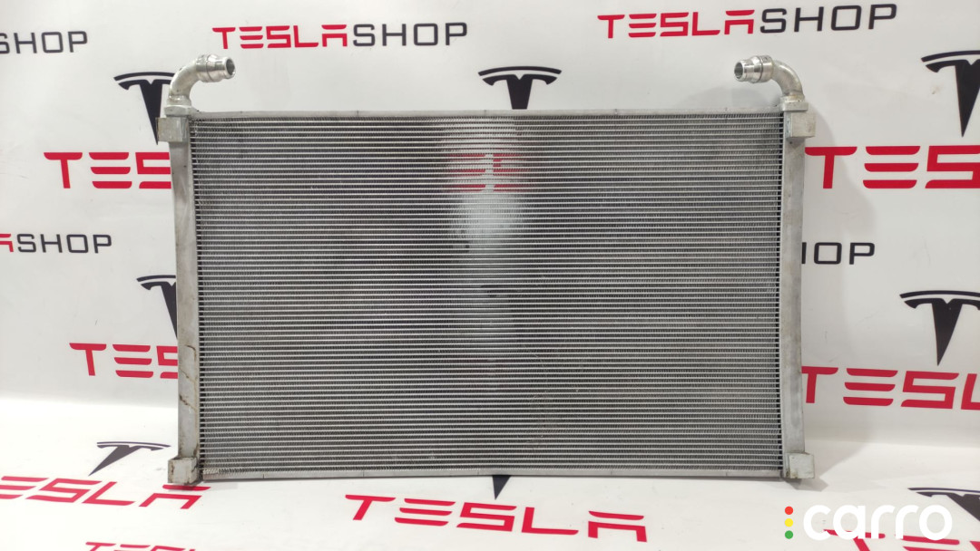 1588209-00-C, 1619166-00-A радиатор основной Tesla Model S 2-й рест - фото №3
