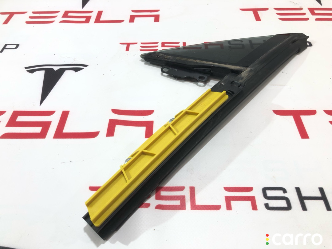1628121-97-A, 1821299-00-A Форточка передней левой Tesla Model S 2-й рест - фото №1