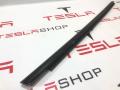 1600172-00-A, 1873552-22-A молдинг двери передней правой Tesla Model S 2-й рест - фото №2