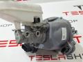 1420671-00-B электрический усилитель тормозов Tesla Model S 2-й рест - фото №3