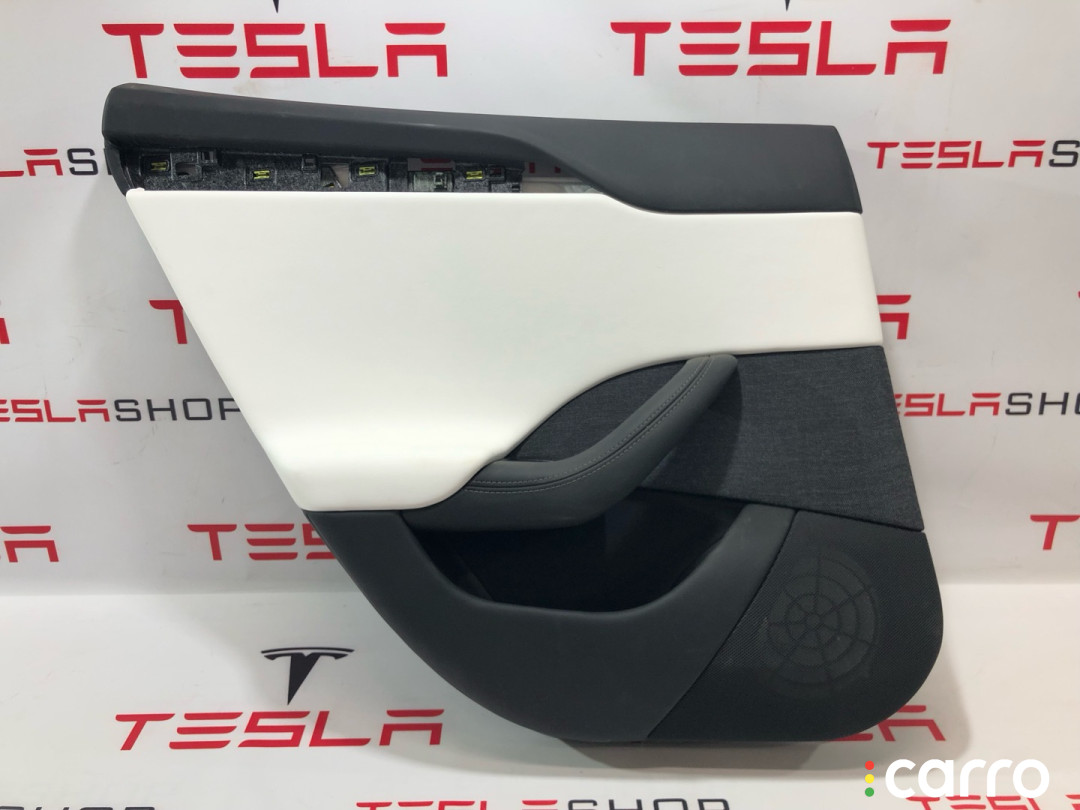 1633772-03-G, 1613837-00-C, 1614323-00-B обшивка двери задней левой Tesla Model S 2-й рест - фото №1