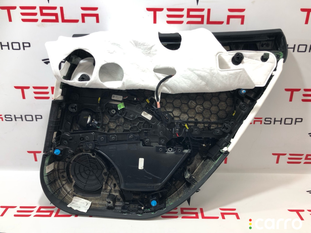 1633772-03-G, 1613837-00-C, 1614323-00-B обшивка двери задней левой Tesla Model S 2-й рест - фото №5