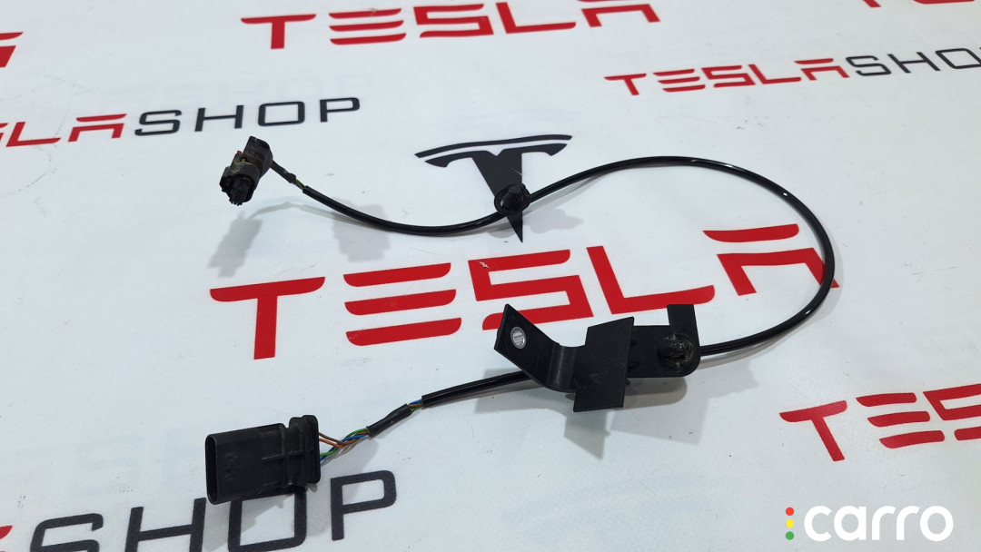 1420981-99-B, 1420986-00-B, 2047490013, 2047490014 разъем (фишка) проводки Tesla Model S 2-й рест - фото №1