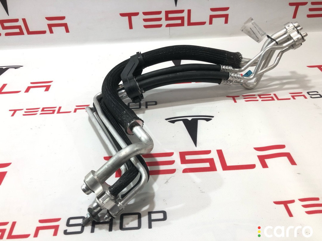 1588298-00-B Трубка кондиционера Tesla Model S 2-й рест - фото №4