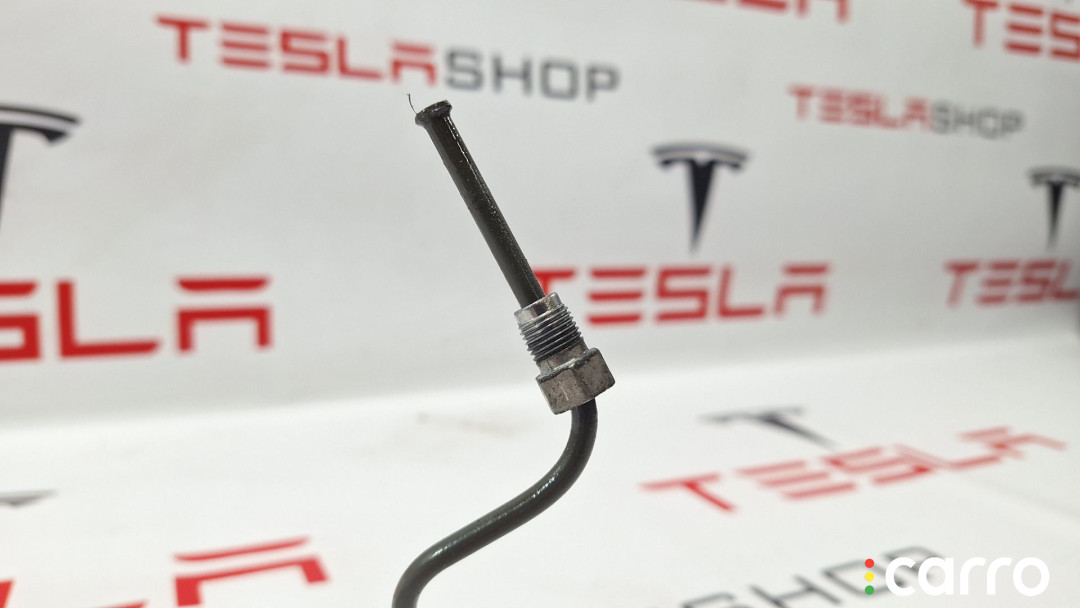 1420714-00-C трубка тормозная Tesla Model S 2-й рест - фото №4