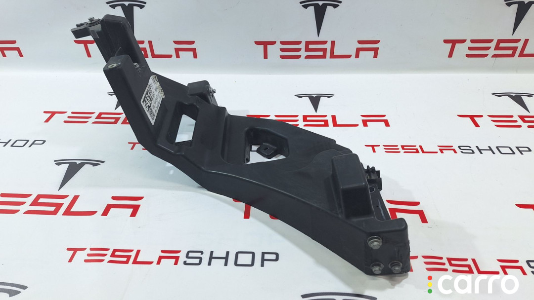 1043357-00-F, 1048807-00-A крепление фары (кронштейн фары) левой Tesla Model X 2018г. - фото №2