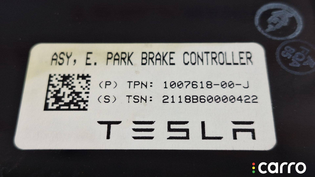 1007618-00-J ЭБУ электронного стояночного тормоза Tesla Model X 2018г. - фото №4